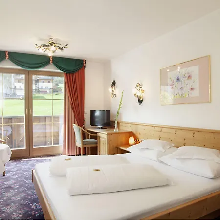 Wohlfuehlhotel Schiestl Hotel Fügen