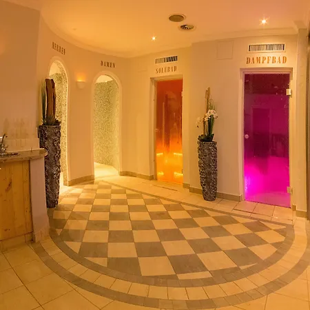 Wohlfuehlhotel Schiestl 4*