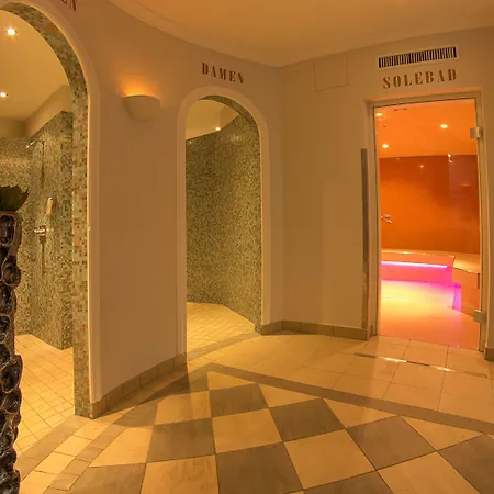 Hotel Wohlfuehlhotel Schiestl 4*