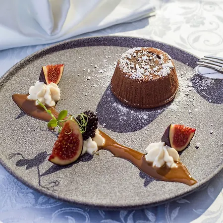 Hotel Wohlfuehlhotel Schiestl 4*