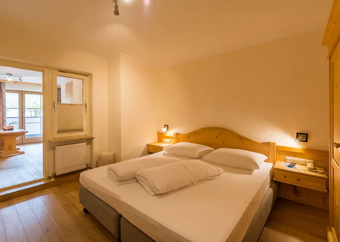 Hotel Wohlfuehlhotel Schiestl Fügen