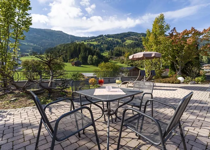 Wohlfuehlhotel Schiestl 4*