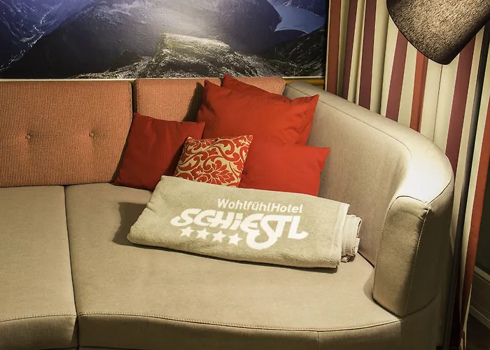 Wohlfuehlhotel Schiestl Отель
