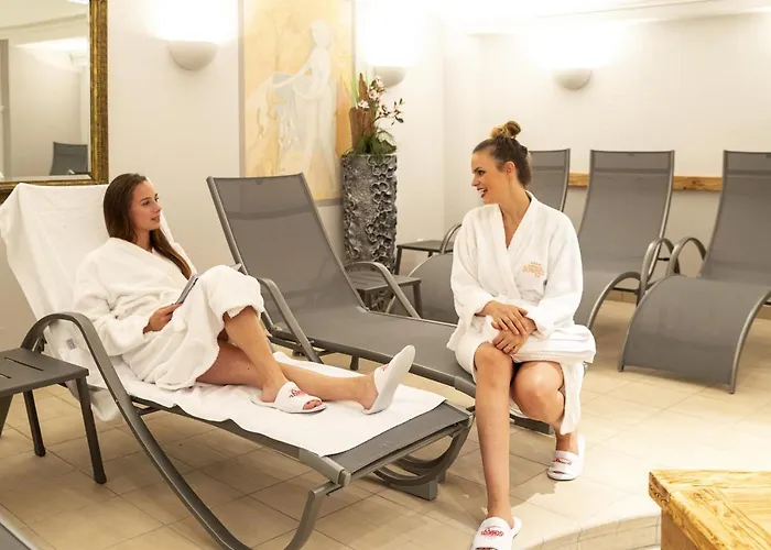 Hotel Wohlfuehlhotel Schiestl 4*