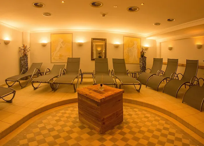 Wohlfuehlhotel Schiestl מלון 4*