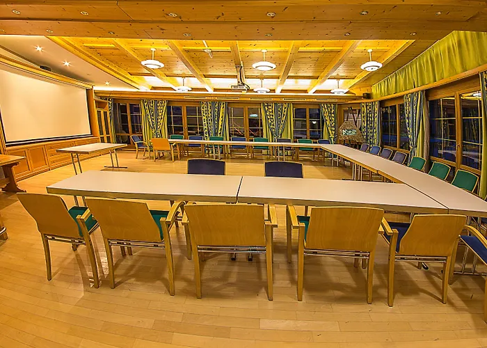 Wohlfuehlhotel Schiestl מלון